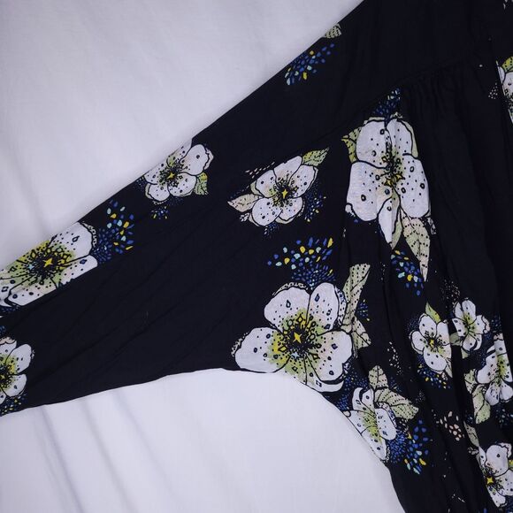 Free People Top Small Floral Black Tuscan Dreams Gathered Waist - Picture 3 of 11